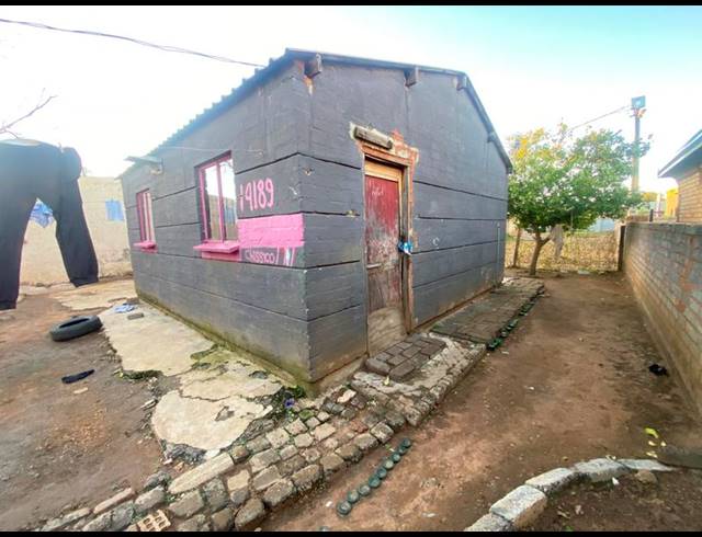 2 BEDROOM HOUSE FOR SALE IN KATLEHONG SOUTH